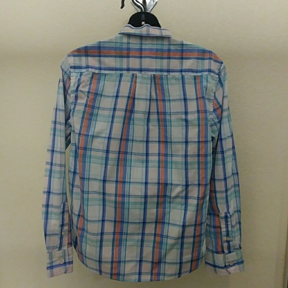 Crown & Ivy. Plaid Button Down L/S Shirt - Picture 5 of 8